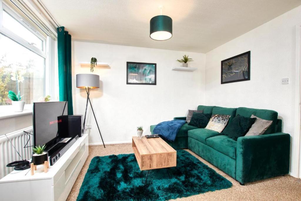 The Emerald House Of Manchester - Garden - Parking Eksteriør bilde